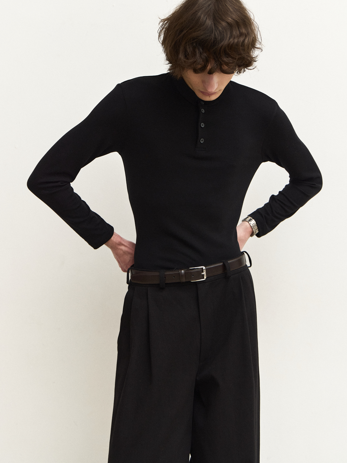 1303_same_8933